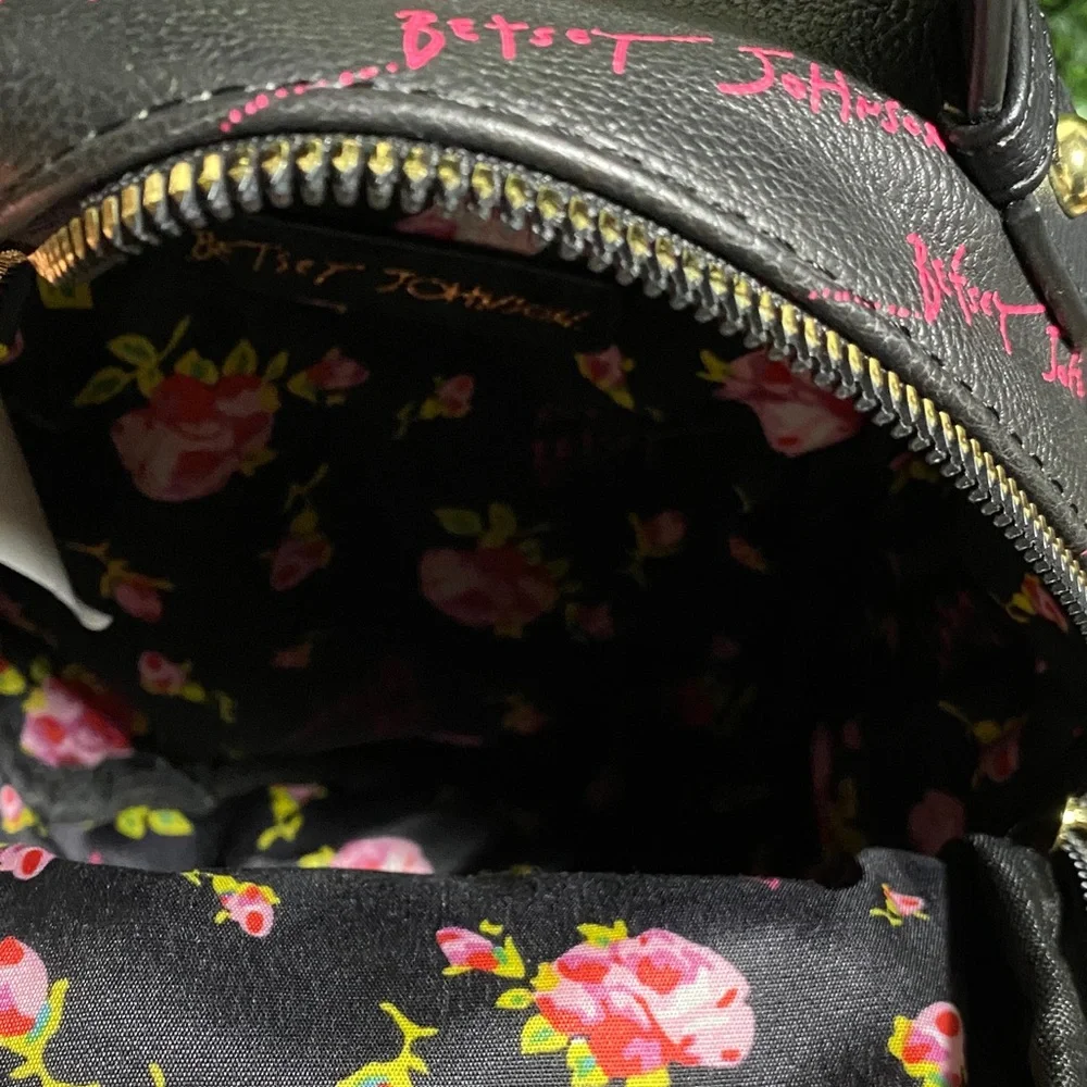 Betsey Johnson Mini pink dog backpack